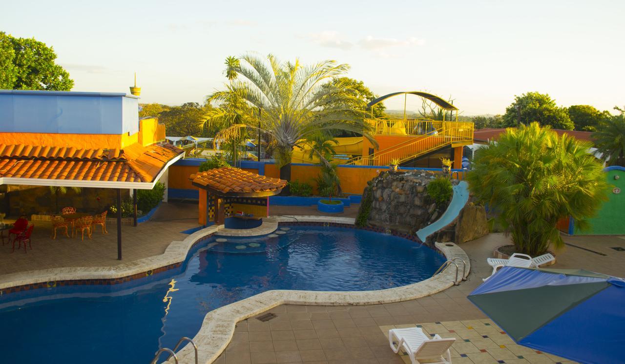 Hotel La Hacienda Santiago Exterior foto